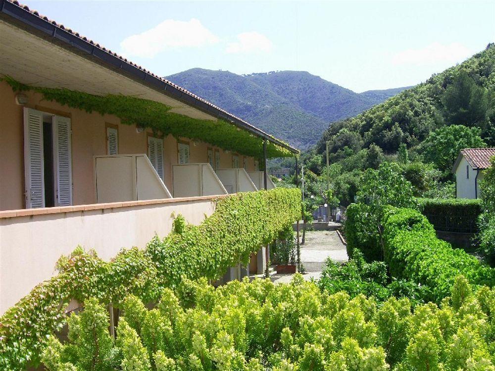 Residence Hotel Villa Mare Portoferraio Ngoại thất bức ảnh